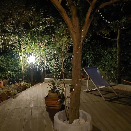 Albamare بيت ضيافة 4*