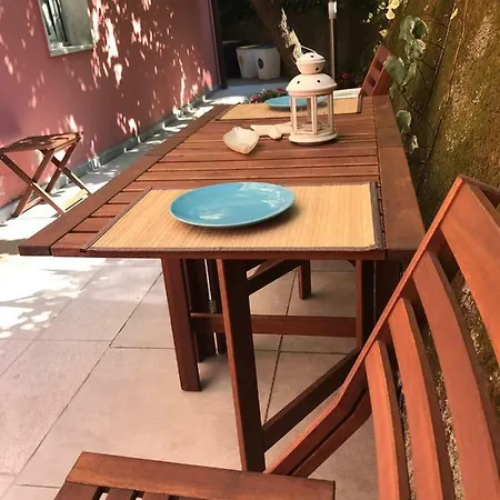 Albamare بيت ضيافة مونتيروسّو ال ماري